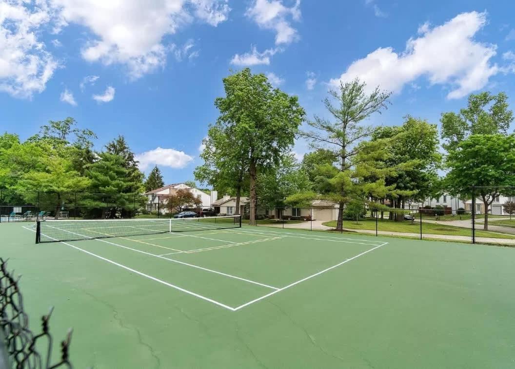 Family Friendly And Quite 2 Bedroom Condo Close To Fun Φορτ Γουέιν Εξωτερικό φωτογραφία
