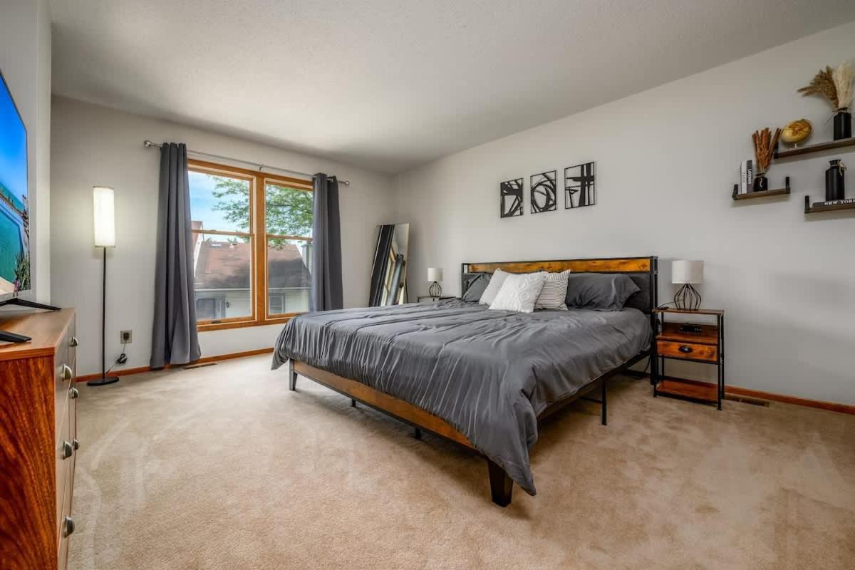 Family Friendly And Quite 2 Bedroom Condo Close To Fun Φορτ Γουέιν Εξωτερικό φωτογραφία